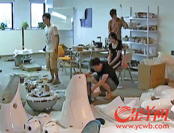 康复机器人助中风病人走起来