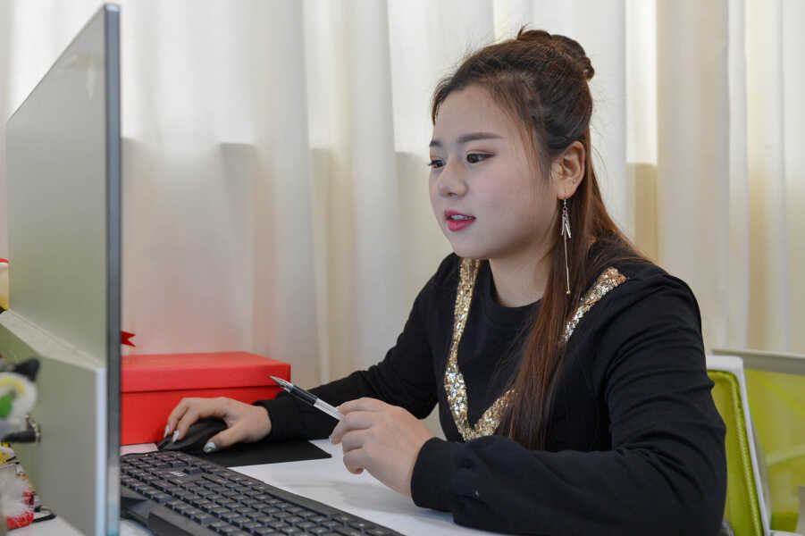 大码模特平均体重140斤 没大长腿依然健康自信