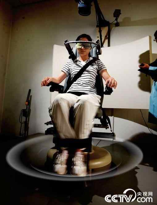 8大类140多个科目 揭秘航天员是怎么养成的