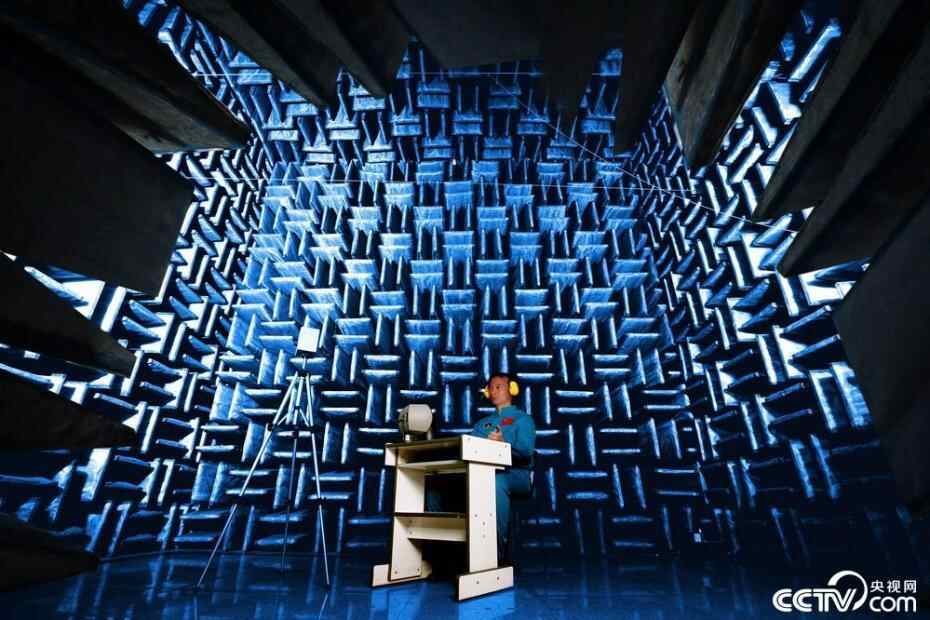 8大类140多个科目 揭秘航天员是怎么养成的