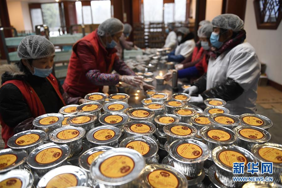 杭州灵隐寺将免费发放30万份腊八粥