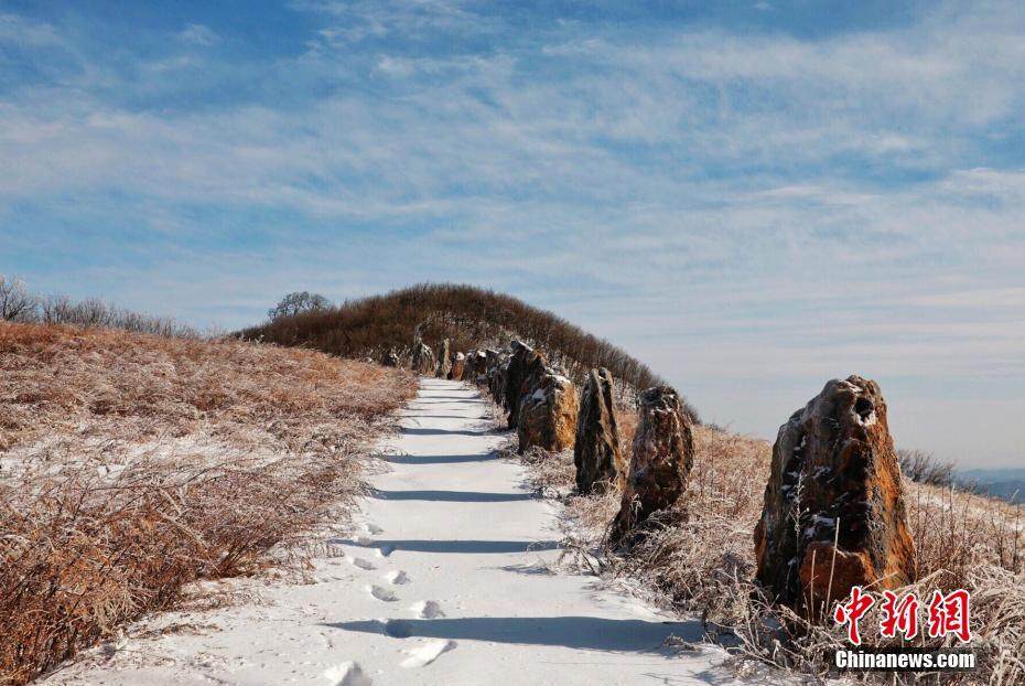 湖北保康高山雾凇美如画