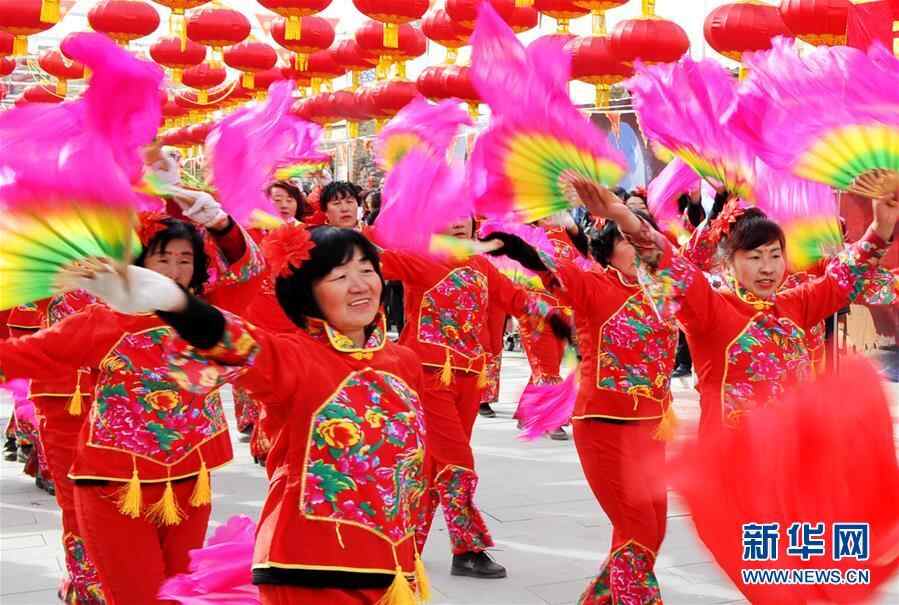 各地民俗迎元宵