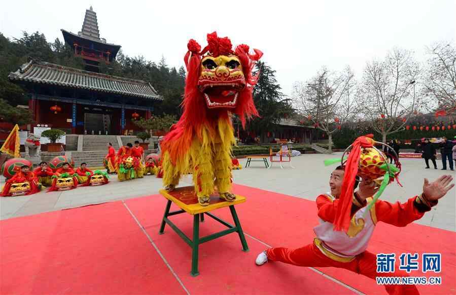 各地民俗迎元宵