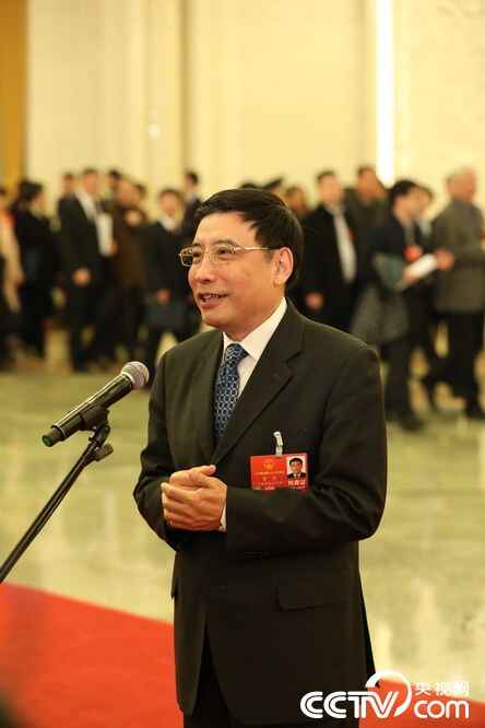 听，两会现场的“部长声音”传递民生关切