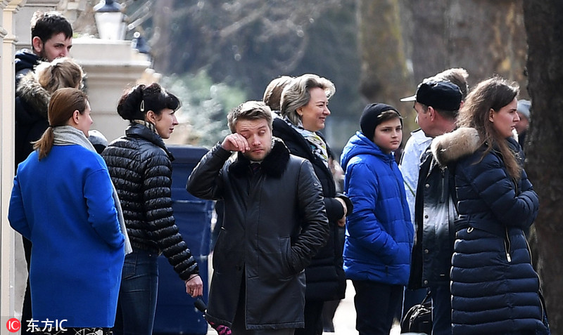 俄罗斯23名外交官遭英国驱逐 偕家人离开大使馆返俄