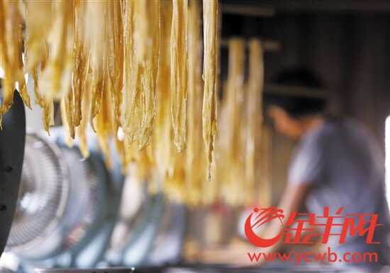 东莞：食腐竹得“富足” 餐桌小食托着一份浓浓的乡情
