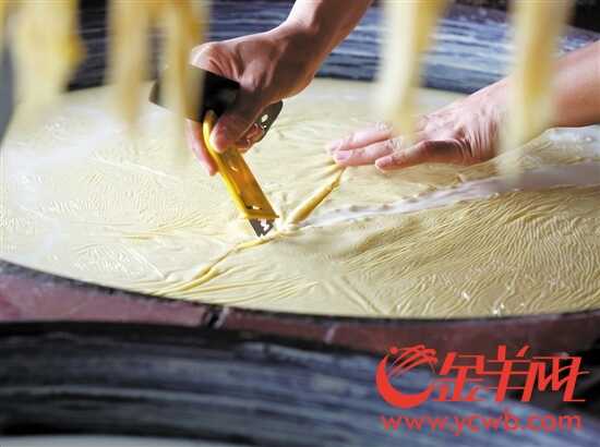 东莞：食腐竹得“富足” 餐桌小食托着一份浓浓的乡情