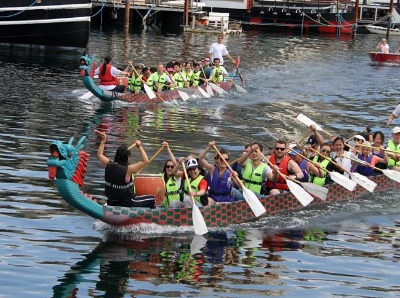  首届丹中龙舟节在哥本哈根举行
