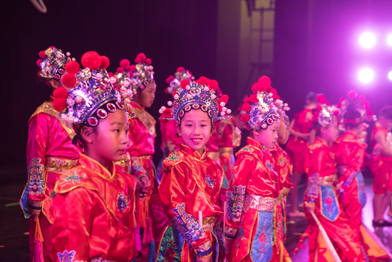 广东省新农村少儿舞蹈教室 给孩子们播下了舞蹈种子