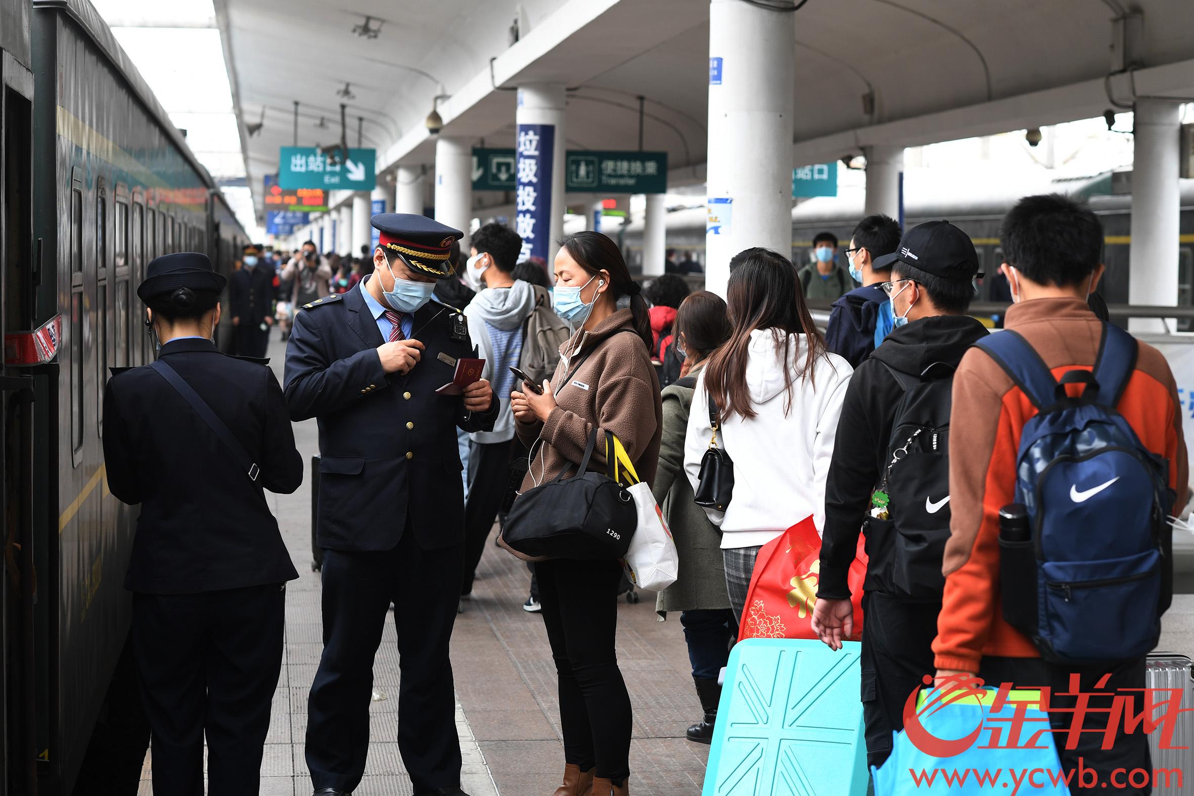 春运首日广州火车站人流量不多