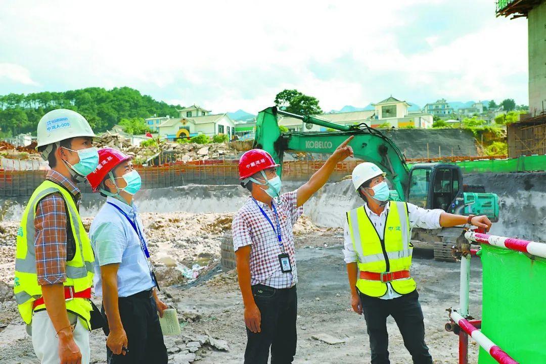 云南省普洱市景东彝族自治县纪委监委围绕烂尾楼问题清理整治开展专项