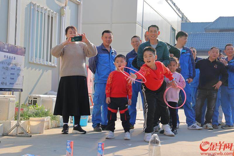 视频｜狮子洋通道建设一线年味浓