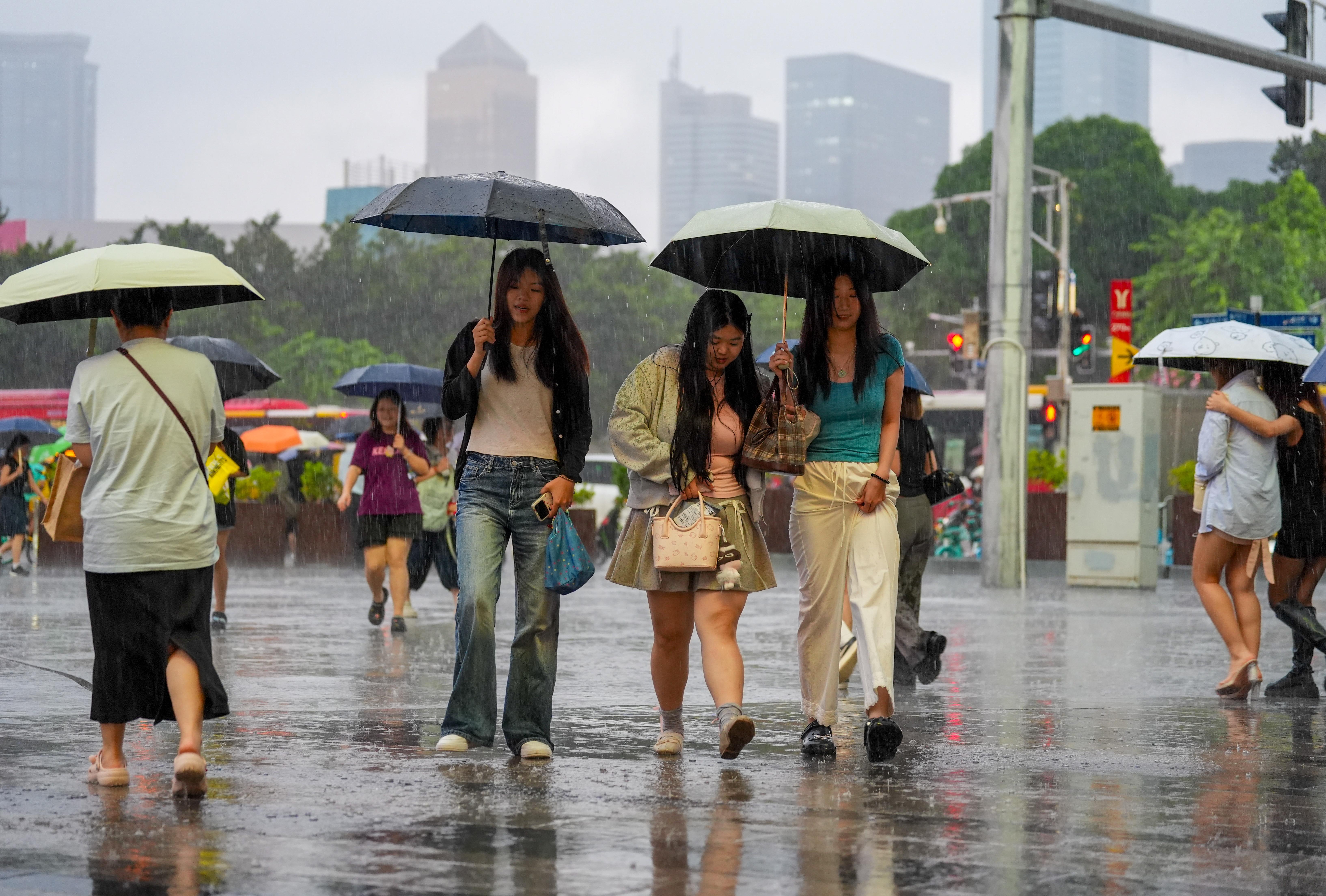 “美莎克之雨”何时能停？台风“巴威”会影响广东吗？｜气象讲堂·专家说