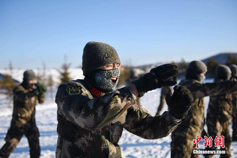 邊防官兵-34℃極寒天氣訓練滿面冰霜