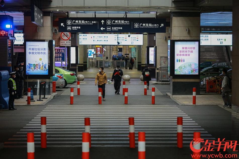 广州火车站进站口图片图片