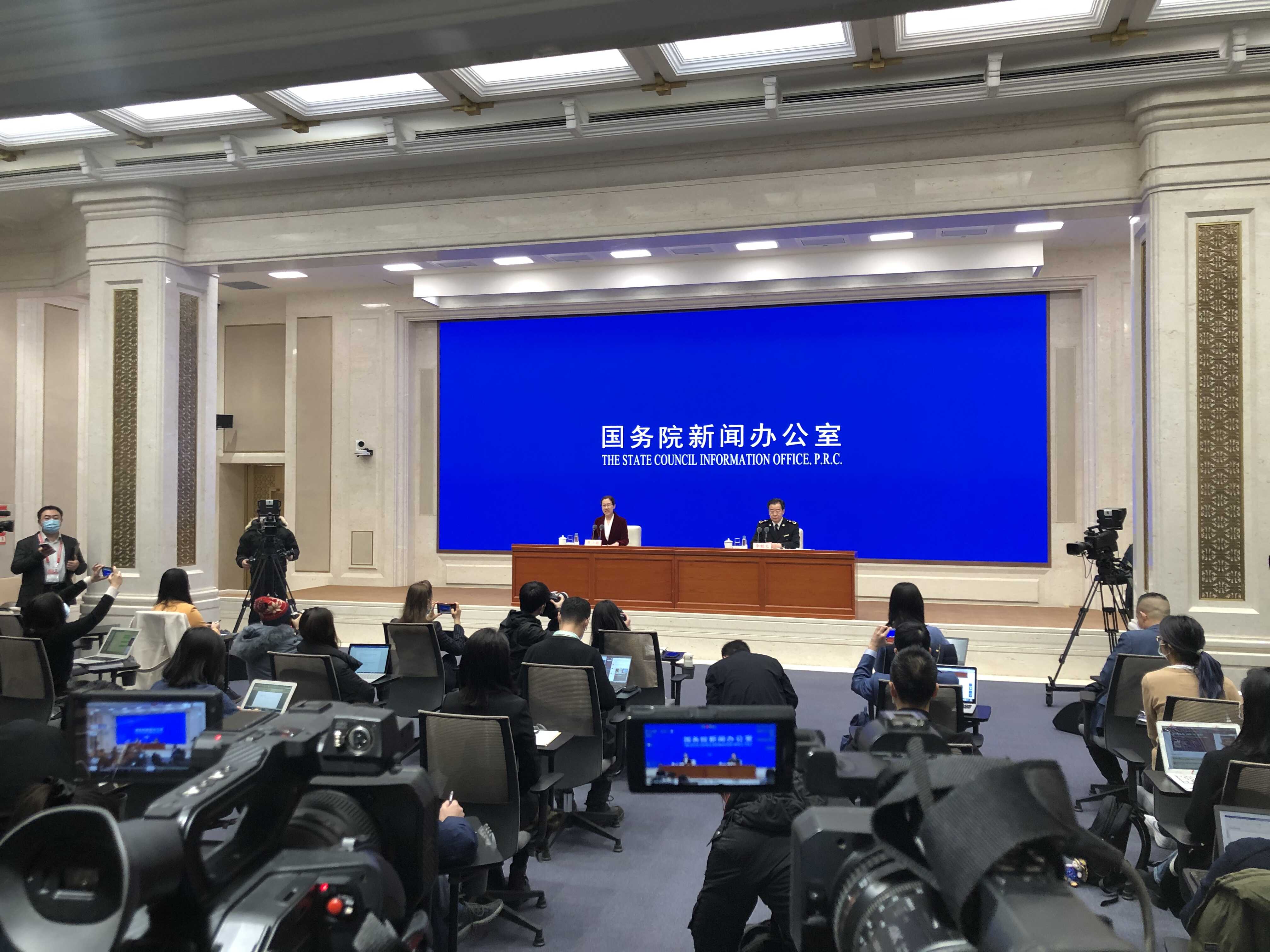 海关总署全国海关共抽样检测样本近130万个其中核酸阳性47个