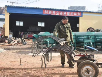 【十年@每一个奋斗的你】青海农民创业20载：在“焊花”中成长为“工匠”