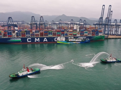  华南片区首单国际航行船舶LNG加注业务在深圳盐田港完成