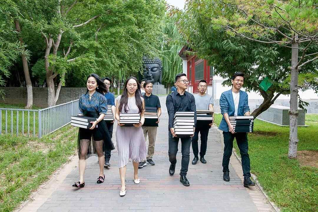 固若金汤——周建萍眼中的韩美林