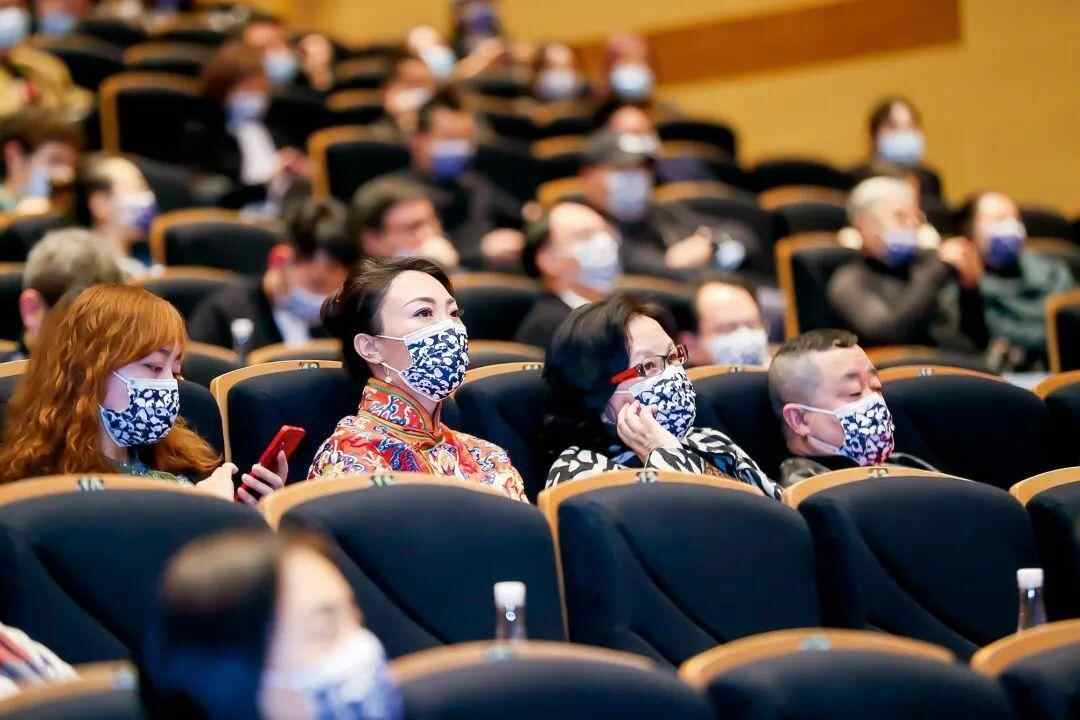 固若金汤——周建萍眼中的韩美林