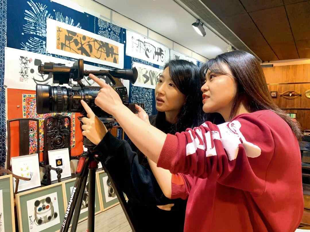 固若金汤——周建萍眼中的韩美林