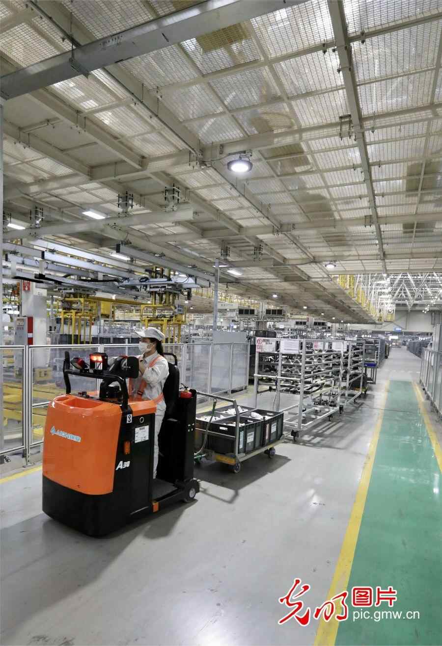 【高质量发展看广东】“高速+高质量”创新 打造世界级汽车硅谷