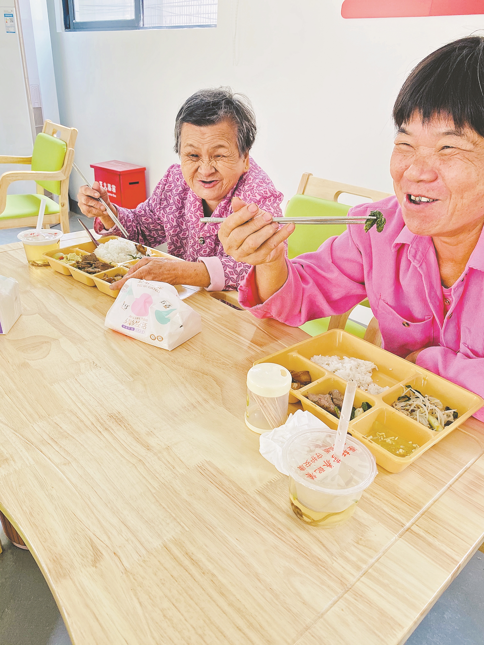 广东：推动老年助餐服务扩面提质增效