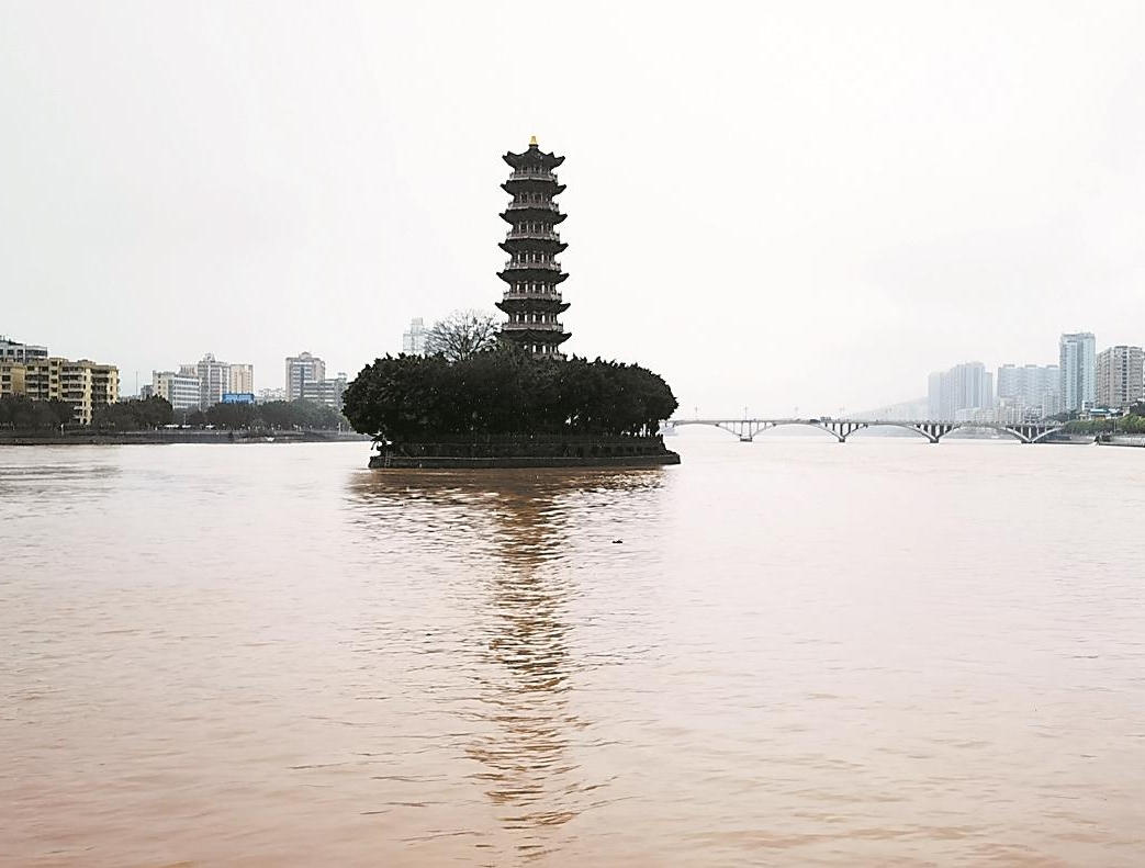  北江、韩江发生今年第1号洪水