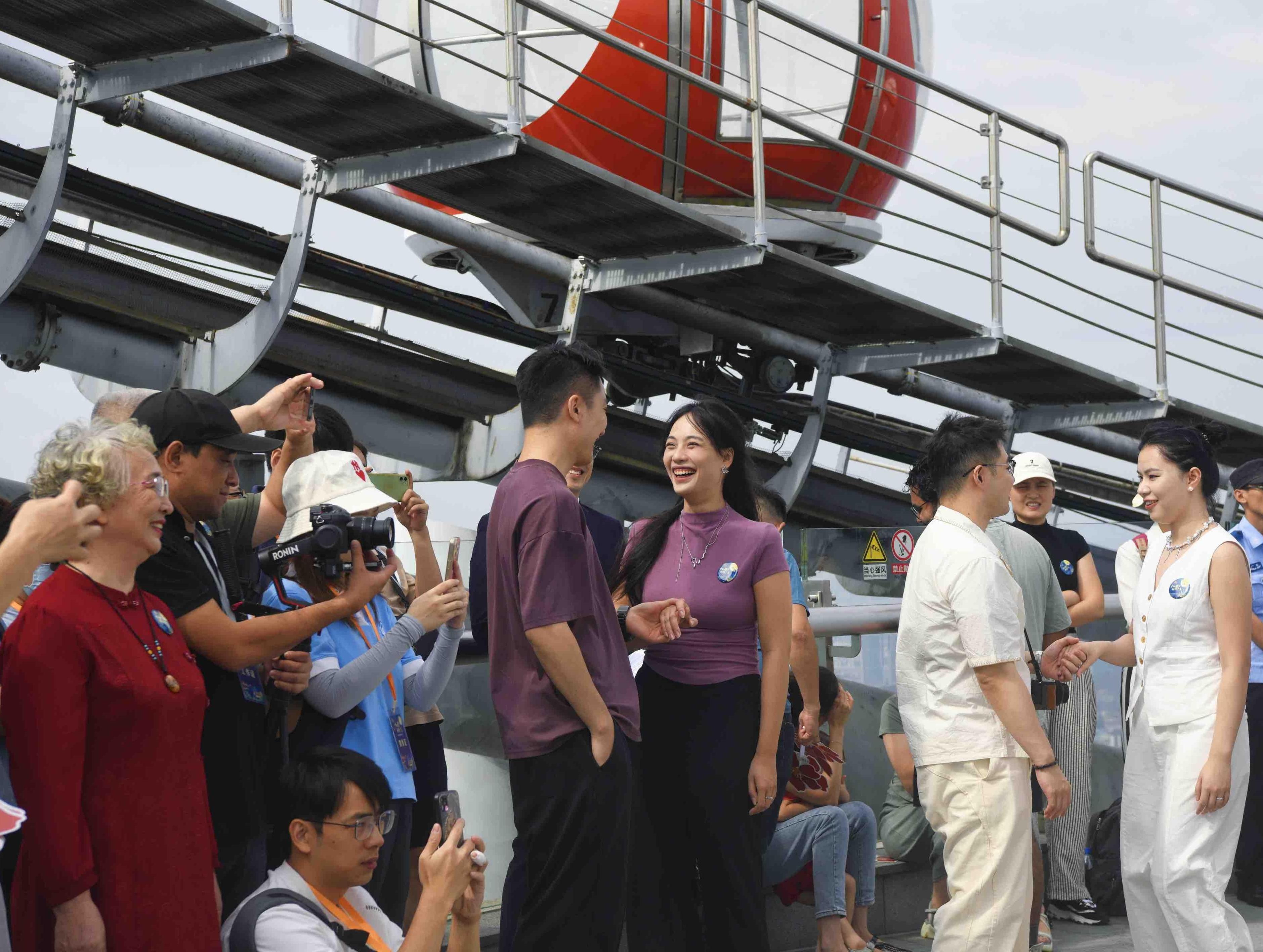   Hundreds of families visit Guangzhou together to experience the "new vitality of the old city" | Mid Autumn Meeting in Guangzhou and Guangdong