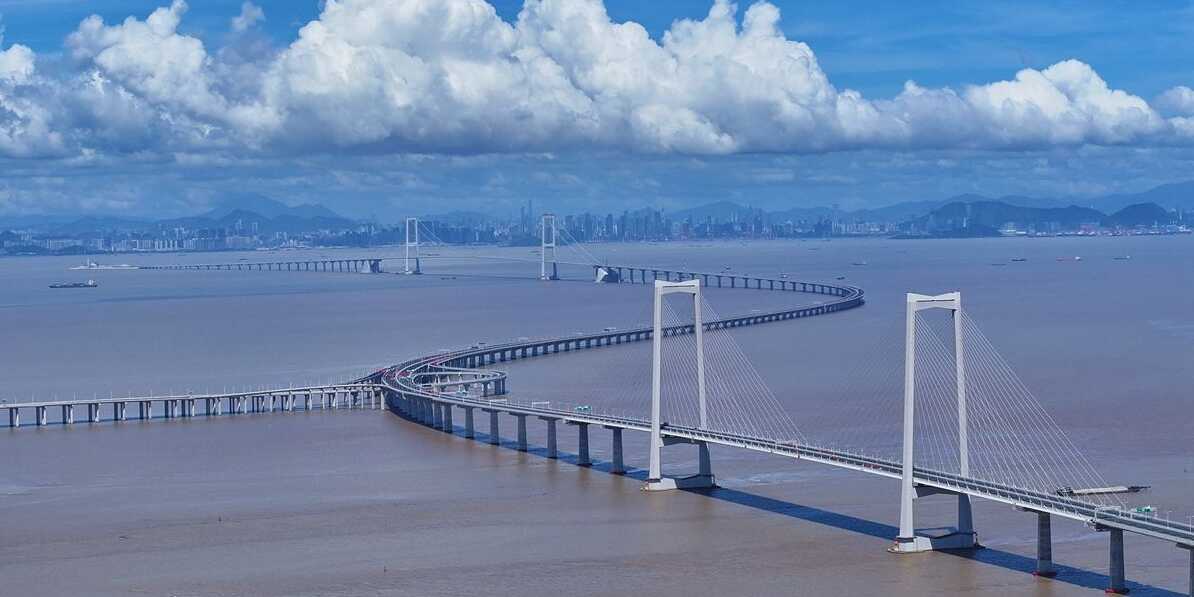  【龙腾湾区·桥见未来】图集｜跨海而来，美轮美奂！深中通道全览图震撼发布