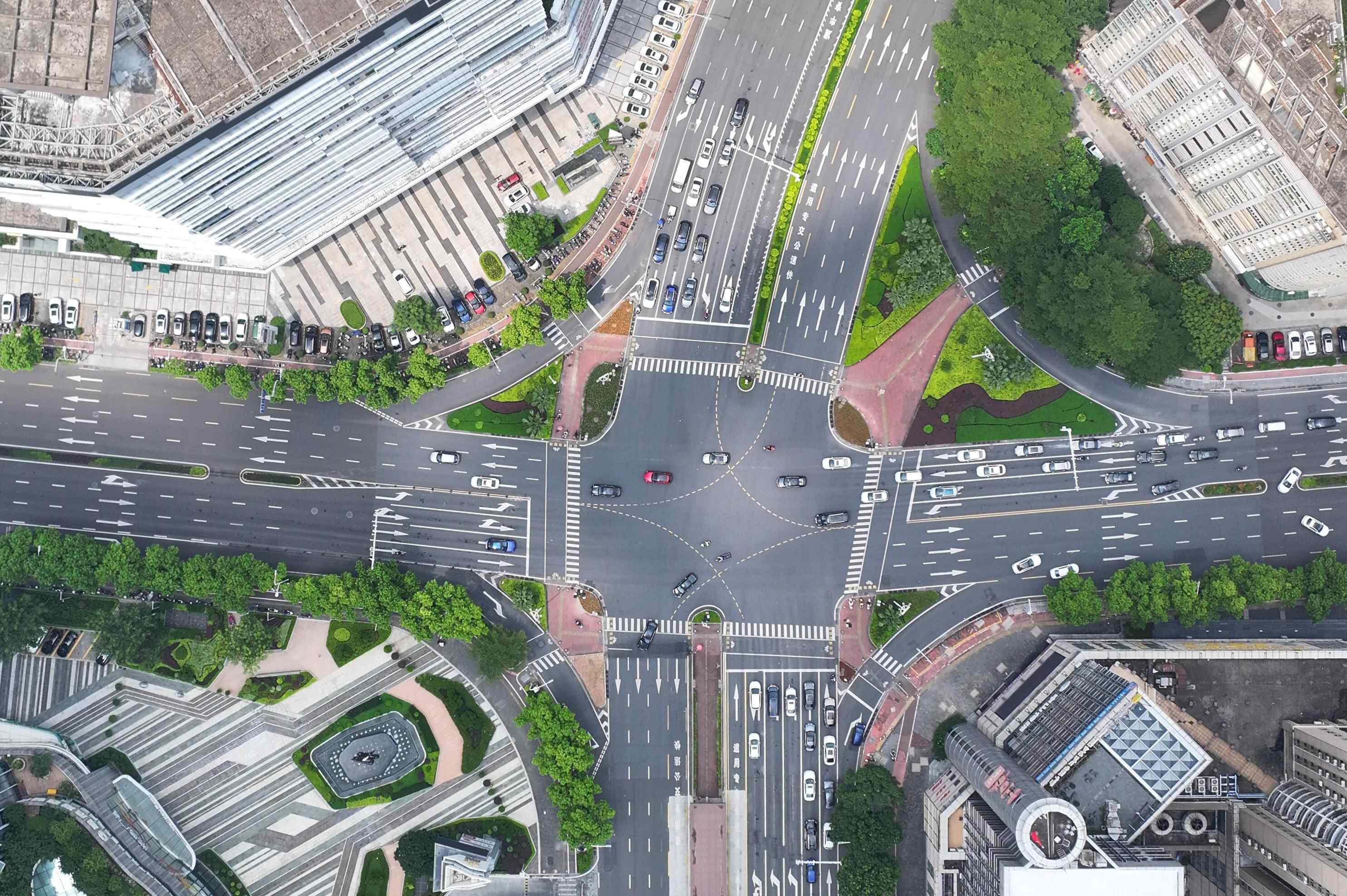 中山路，中山改革开放的“时光隧道”｜我们走在大道上 