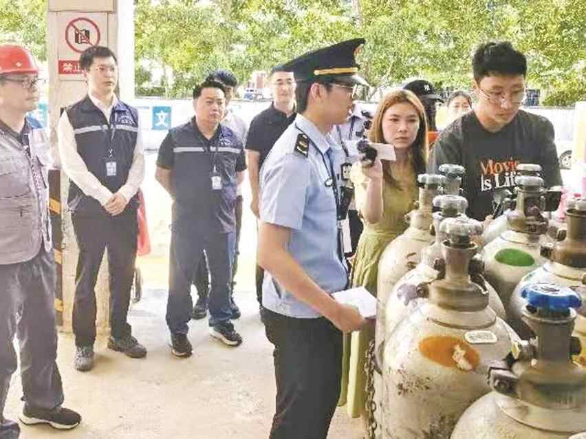 深圳市司法局：让执法监督长出“牙齿”来 