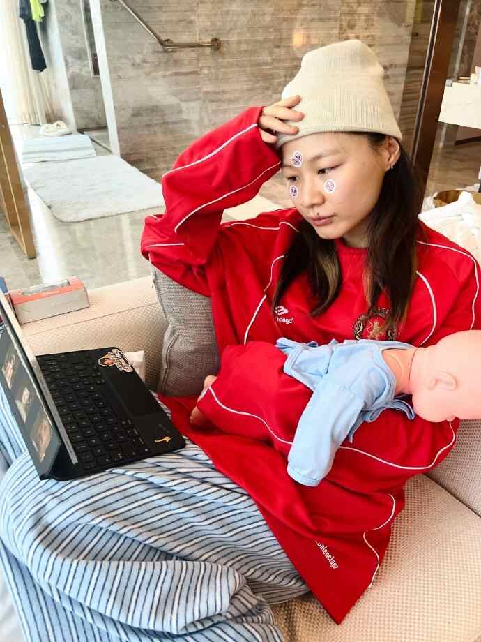 2c286e8f67f1fefb451ecdcdb154562d_89bf67cfly1hv7wdqw6isj22c0340x6r.jpg 2c286e8f67f1fefb451ecdcdb154562d_89bf67cfly1hv7wdqw6isj22c0340x6r.jpg