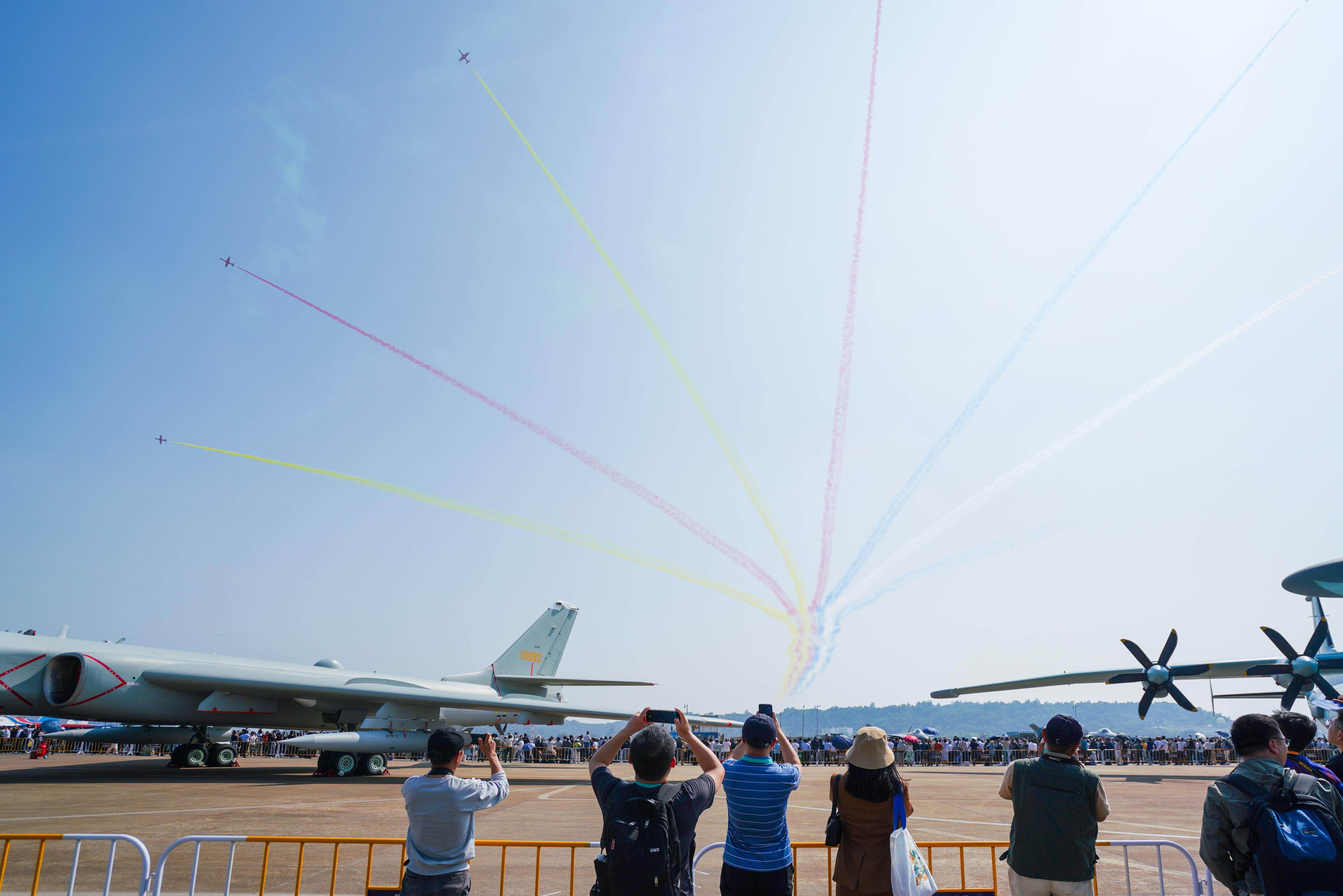 南方电网一级保供电标准护航第十五届中国国(18067372)-20241113194436.jpg