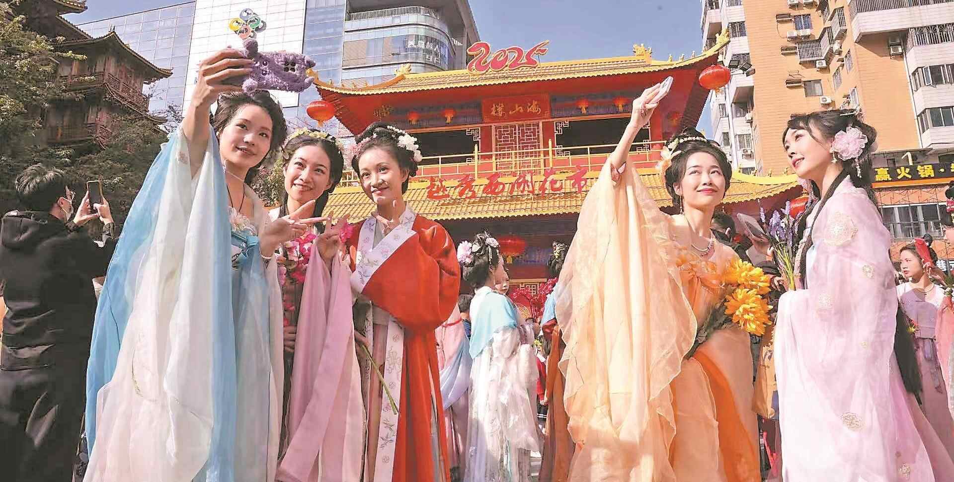 请到广东过大年｜年味拉满！广州各区花市相继开市