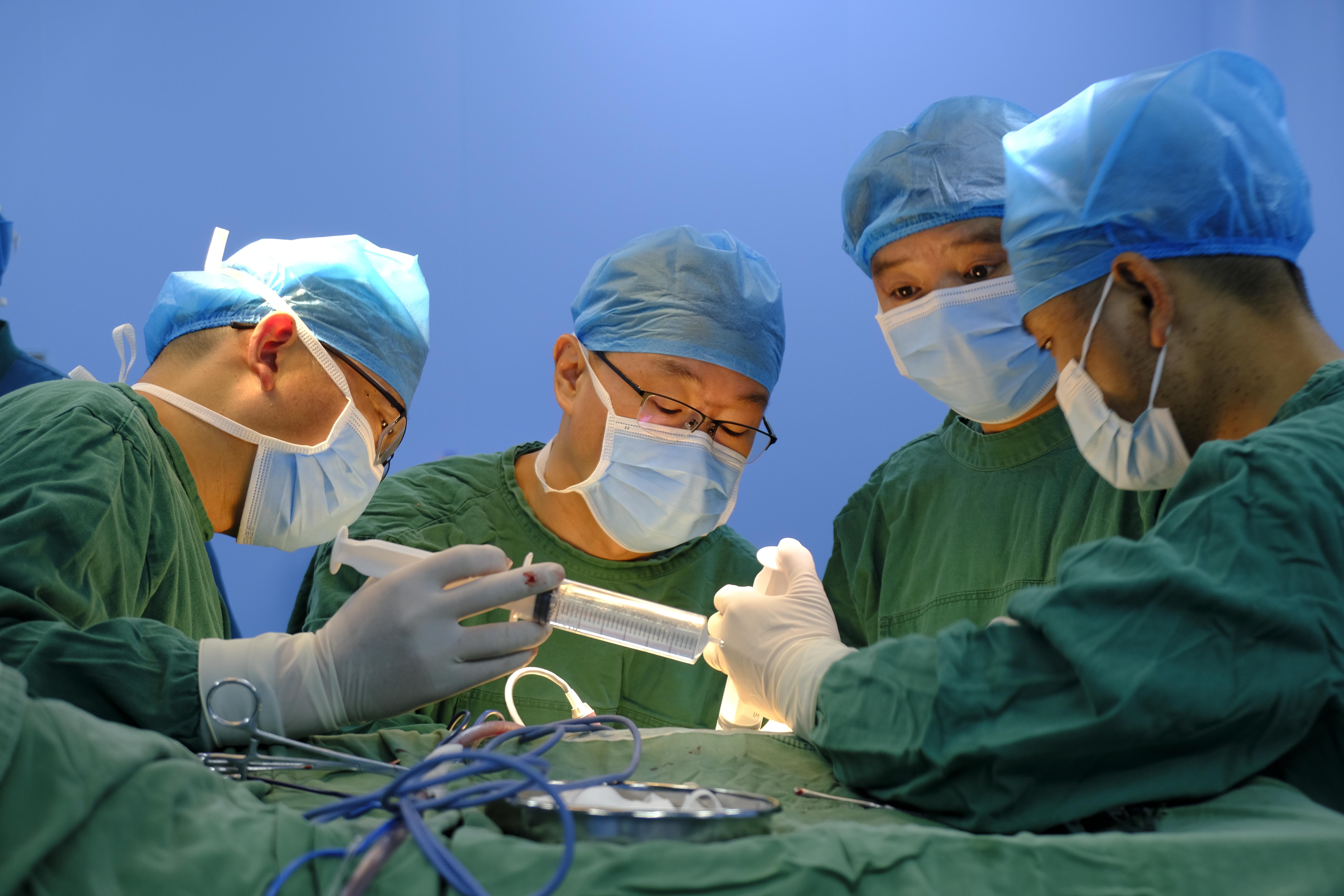 广东省卫生健康委：优化医疗卫生服务 迈向健康崭新征程 