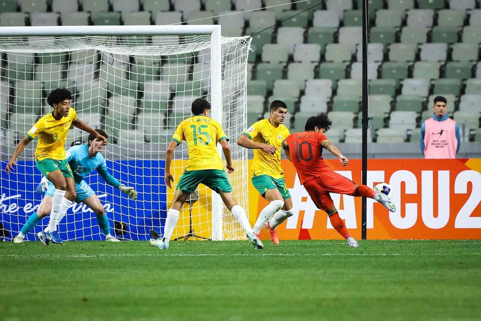 国青两连胜平20年纪录 末轮战澳洲或平局收场_U20亚洲杯中国国青澳大利亚比赛结果_中国国青U20亚洲杯战报