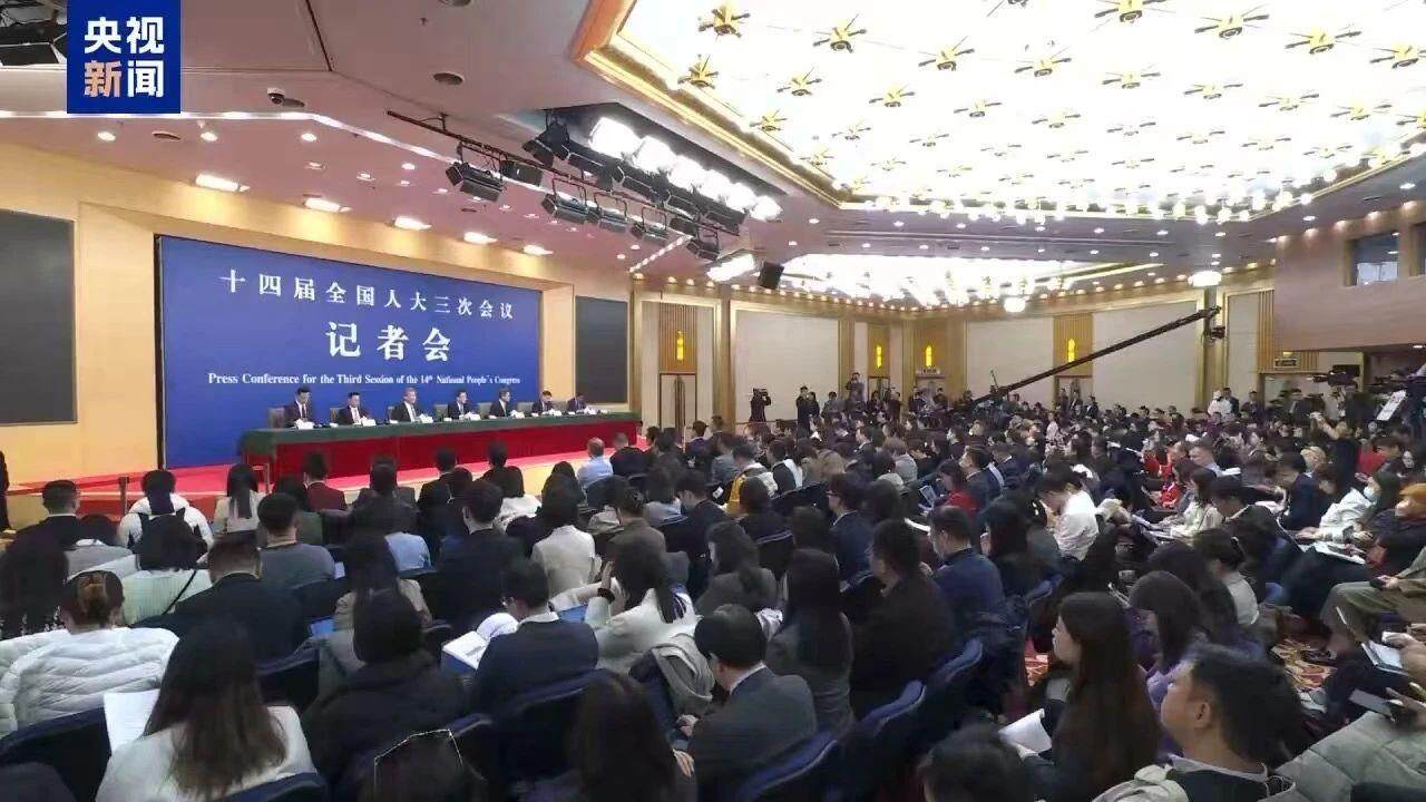 JN江南官网梅地亚：两会新闻中心的中国声音(图1)