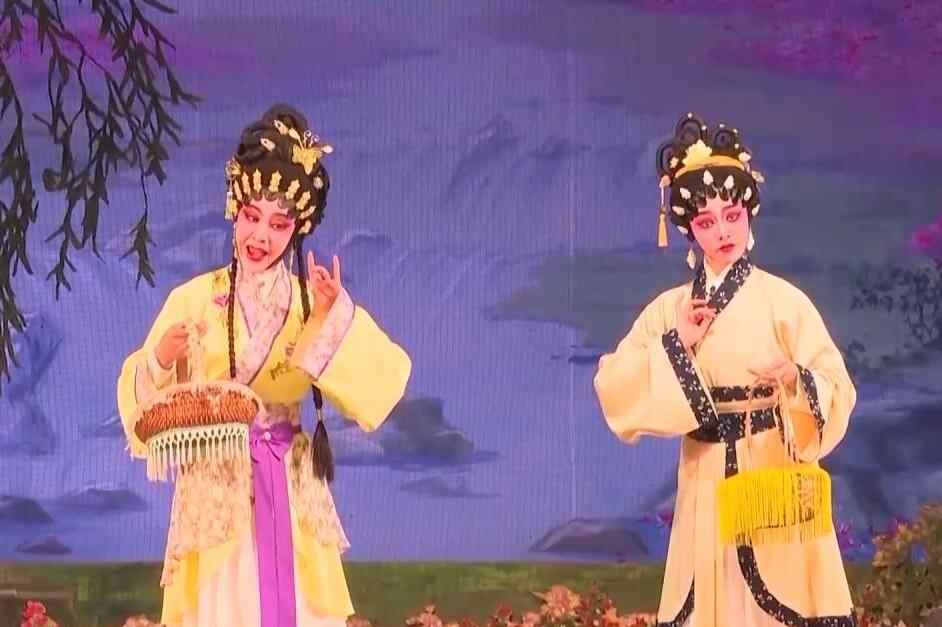 粤韵绕梁扎根民间，粤剧春班好戏连台