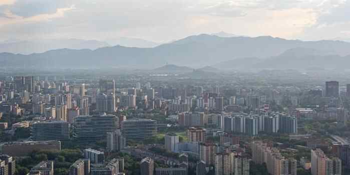  北京雨过天晴景色美