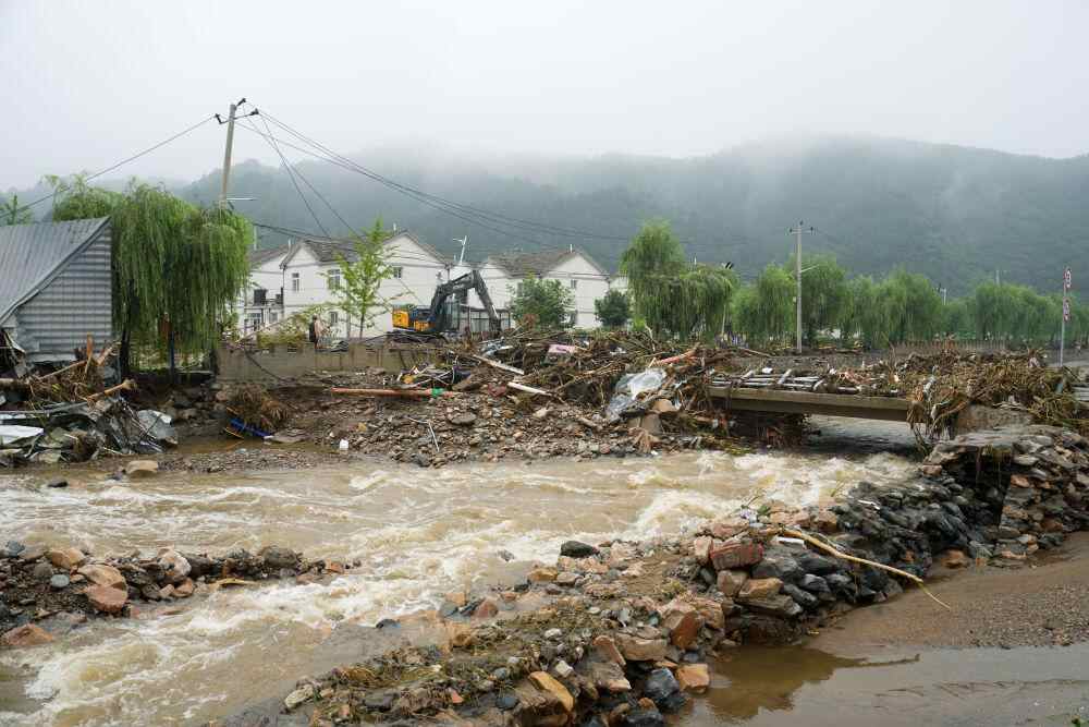 北京Miyun为前线打击了强烈的雨灾