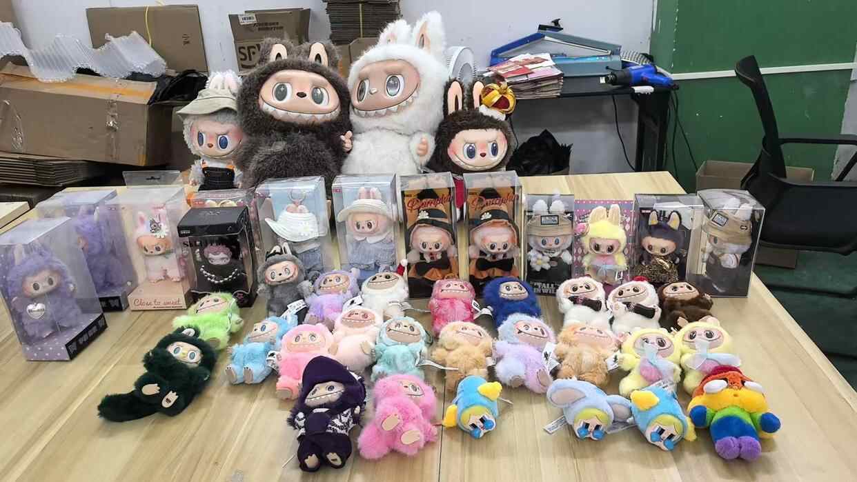 假的Labubu涉及超过1200万元的元人民币，上海警察