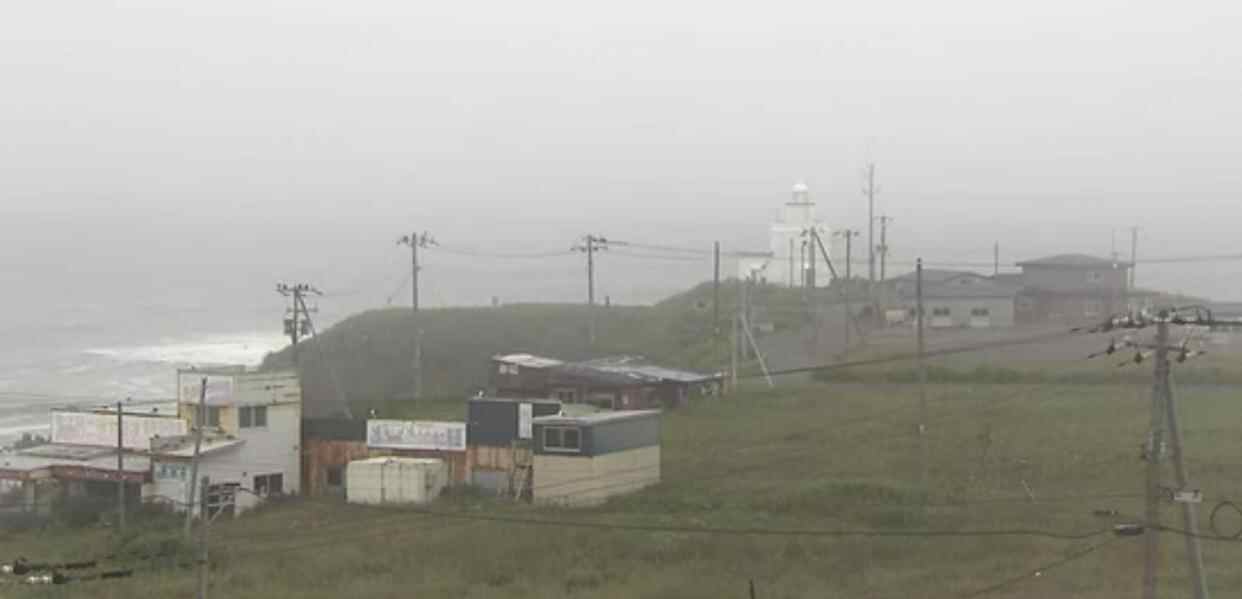 海啸的第一波浪潮抵达日本北海道的Nemuro。日本