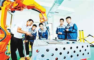 研究强大的技能并为一个伟大的国家创造强大的