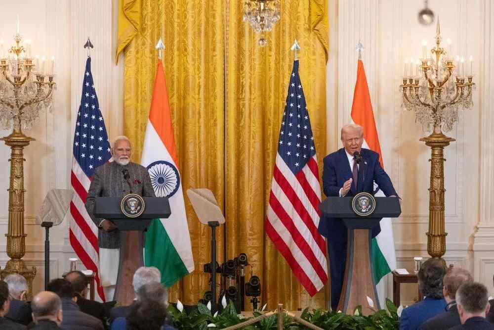 美国在印度征收高关税，印度在美国正在努力奋