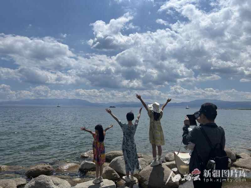 通过控制水和促进水来查看新疆|赛木岛最美丽的