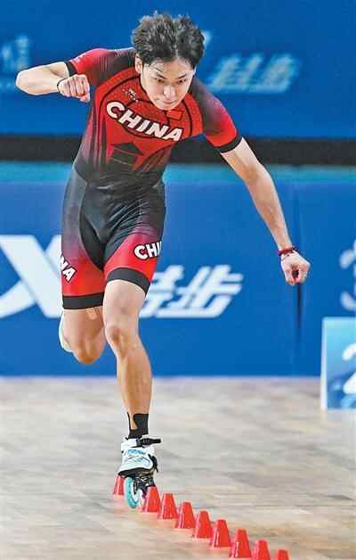 2025年的第12场世界运动会结束，用爱照亮另一个