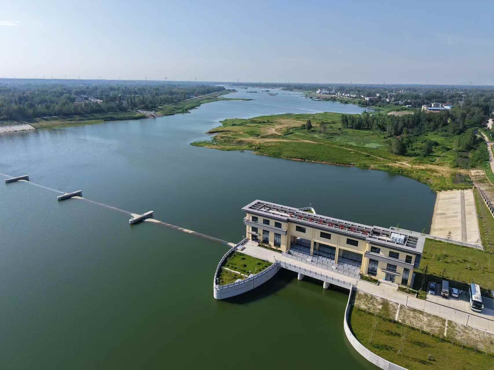 红星在中国闪耀•达比山一千英里|一个大坝覆盖