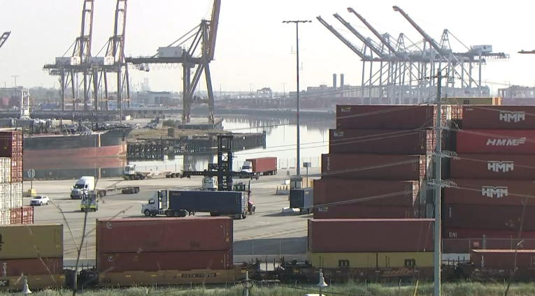 预计美国的关税将在7月增加美国的贸易不足